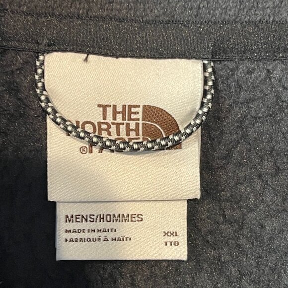 The North Face Grey Full Zip Gordon Lyons Vest - 2XL - NWT - Picture 5 of 7